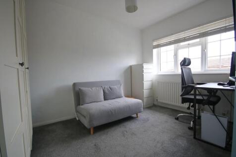 bed2.jpg
