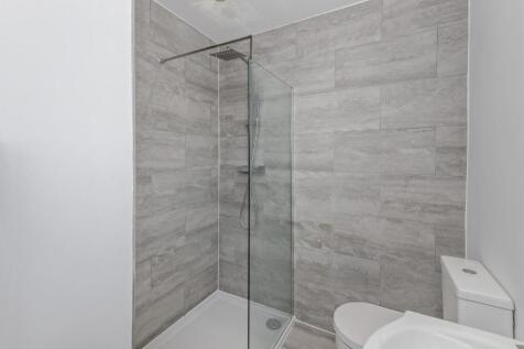 SR En Suite.jpg