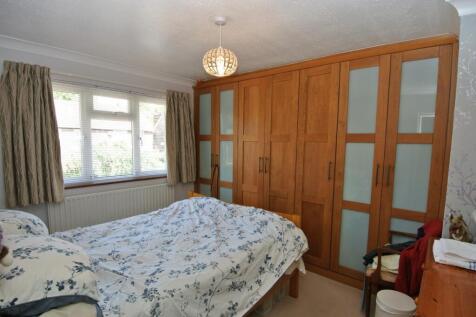 Bedroom 1.JPG