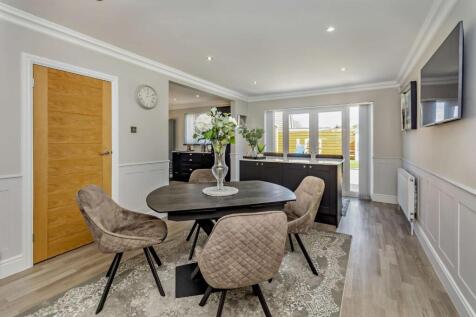 8660315-interior13-800.jpg