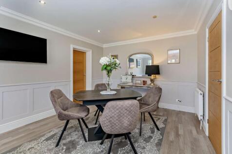 8660315-interior10-800.jpg