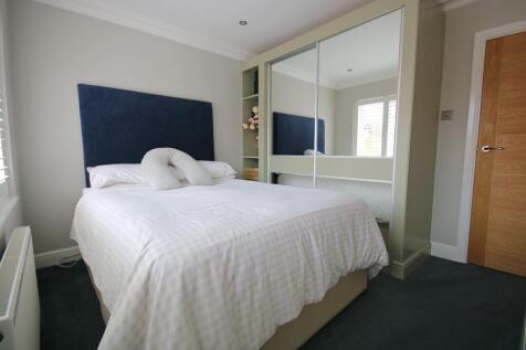 bed2.2 (1).jpg