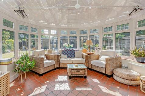 8660238-interior16-800.jpg