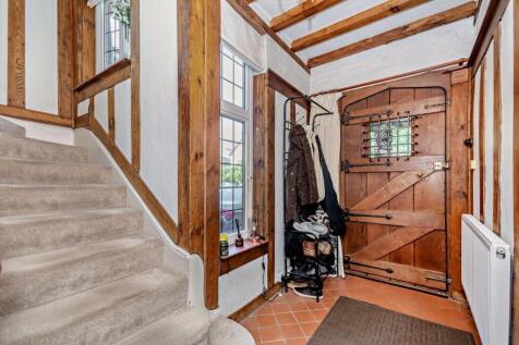 8660238-interior10-800.jpg