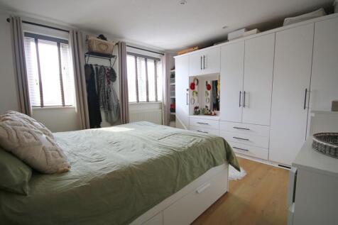 bed1.2 (4).jpg