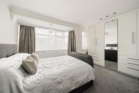 5 Caravan Avenue TW13013.jpg