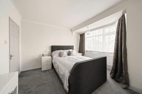 5 Caravan Avenue TW13014.jpg
