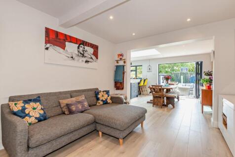 8664097-interior06-800.jpg