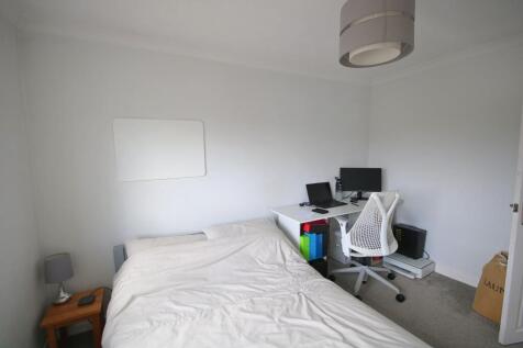 bed2.2 (3).jpg