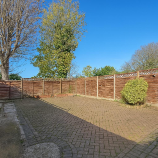 ChatGPT Image Nov 27, 2025, 06_18_17 PM.png