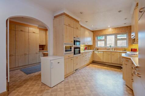 8633299-interior06-800.jpg