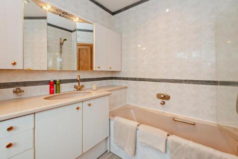8633299-interior10-800.jpg