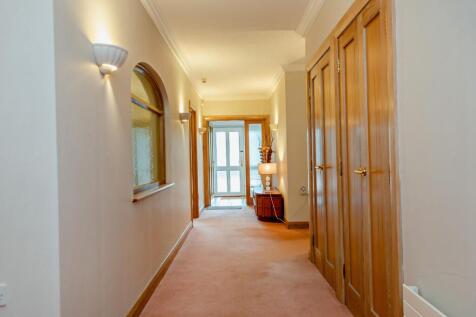 8633299-interior13-800.jpg