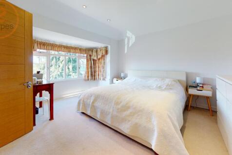 Bedroom (4)