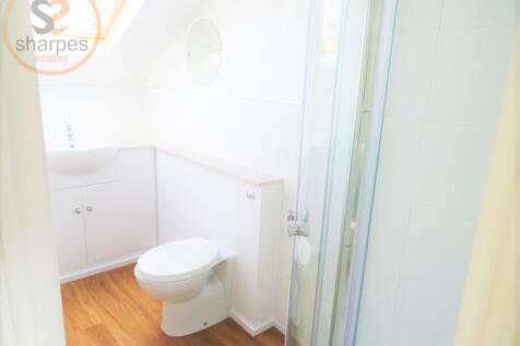 7.Loft Bathroom