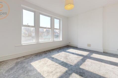 Bedroom (15)