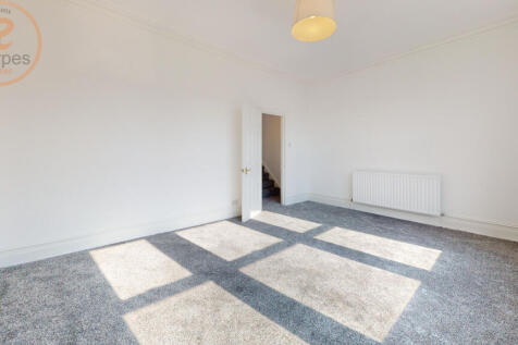 Bedroom (14)