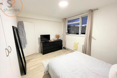 6. bedroom