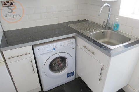 6. Kitchen 2