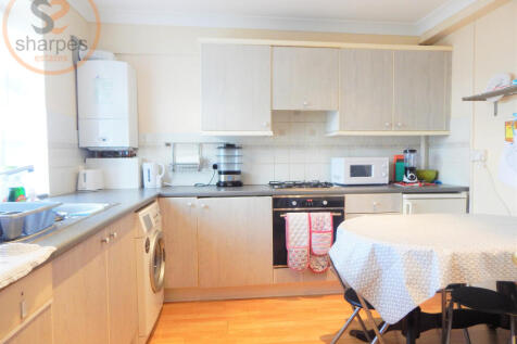 3. Kitchen- ALL.JPG