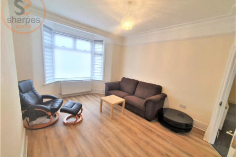 Lounge 1.jpeg