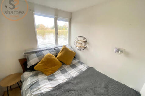 4. bed