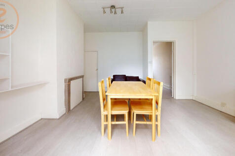 14-Beech-Grove-Dining-Room