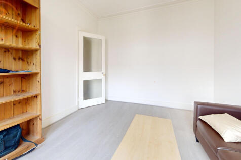 14-Beech-Grove-Bedroom 4