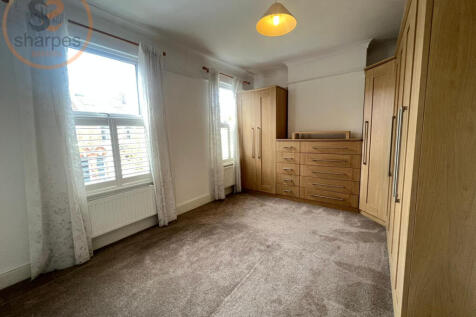 WhatsApp Image 2025-11-05 at 15.07.47.jpeg