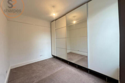 WhatsApp Image 2025-11-05 at 15.07.47 (2).jpeg