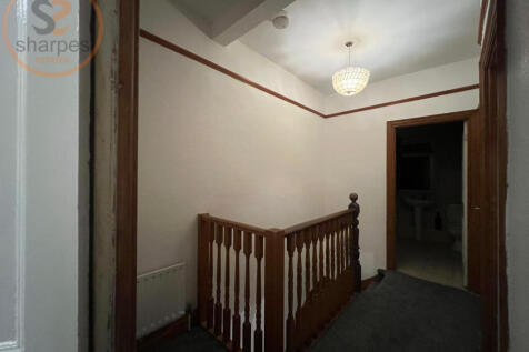 WhatsApp Image 2025-11-25 at 20.51.05.jpeg