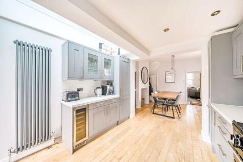 Kitchen diner