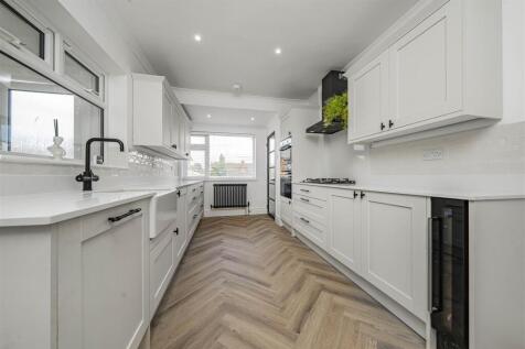 Photo Sep 29 2025, 1 55 14 PM.jpg