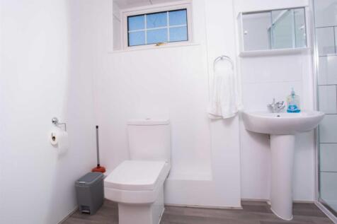 shower room-2.jpg
