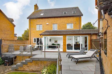 35 Coniston close 08.jpg