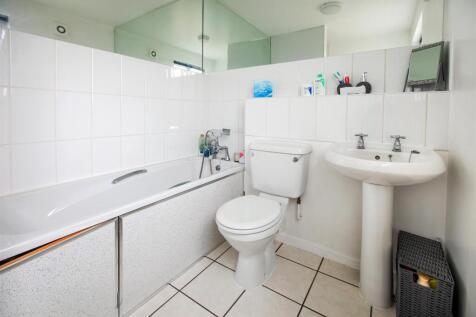 35 Coniston close 25.jpg