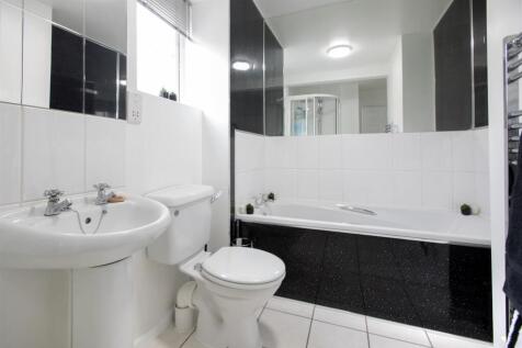 35 Coniston close 27.jpg