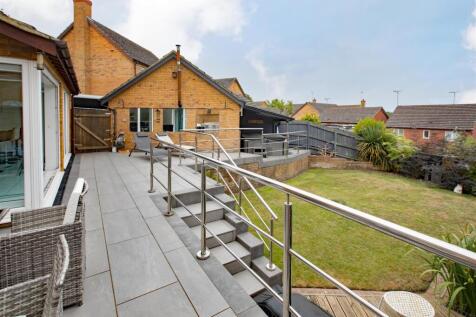 35 Coniston close 05.jpg