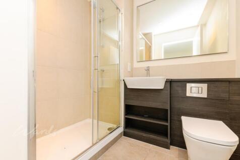 admiralty shower 