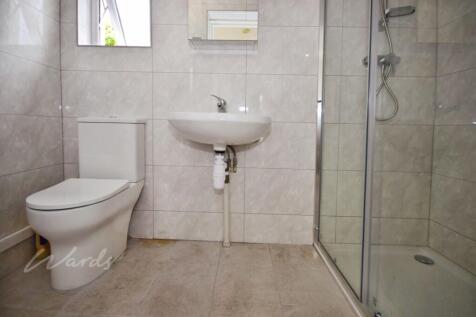 milton shower room 
