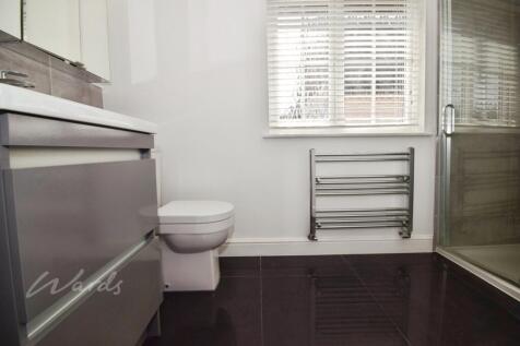 keeley ensuite 2 
