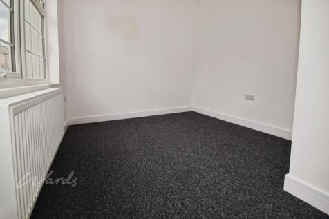 flat 3 bed 2 