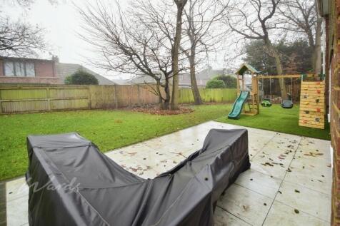 lancaster garden 2