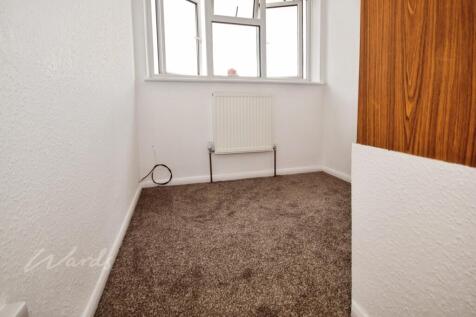 queens bed 3