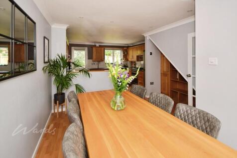 CATKIN DINING ROOM 