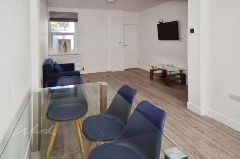 grange lounge 1 