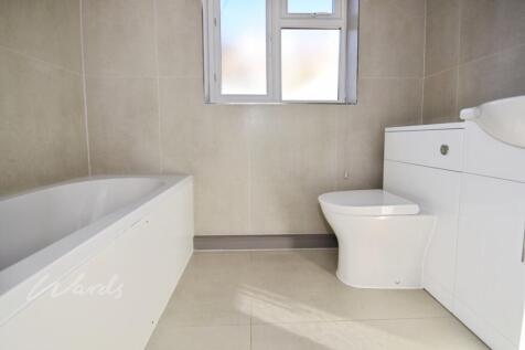 grange bathroom 