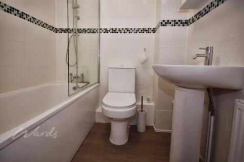 edward bathroom