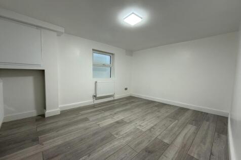 east street basem...