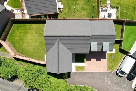 Llys-Illtern-Aerials-5.jpg